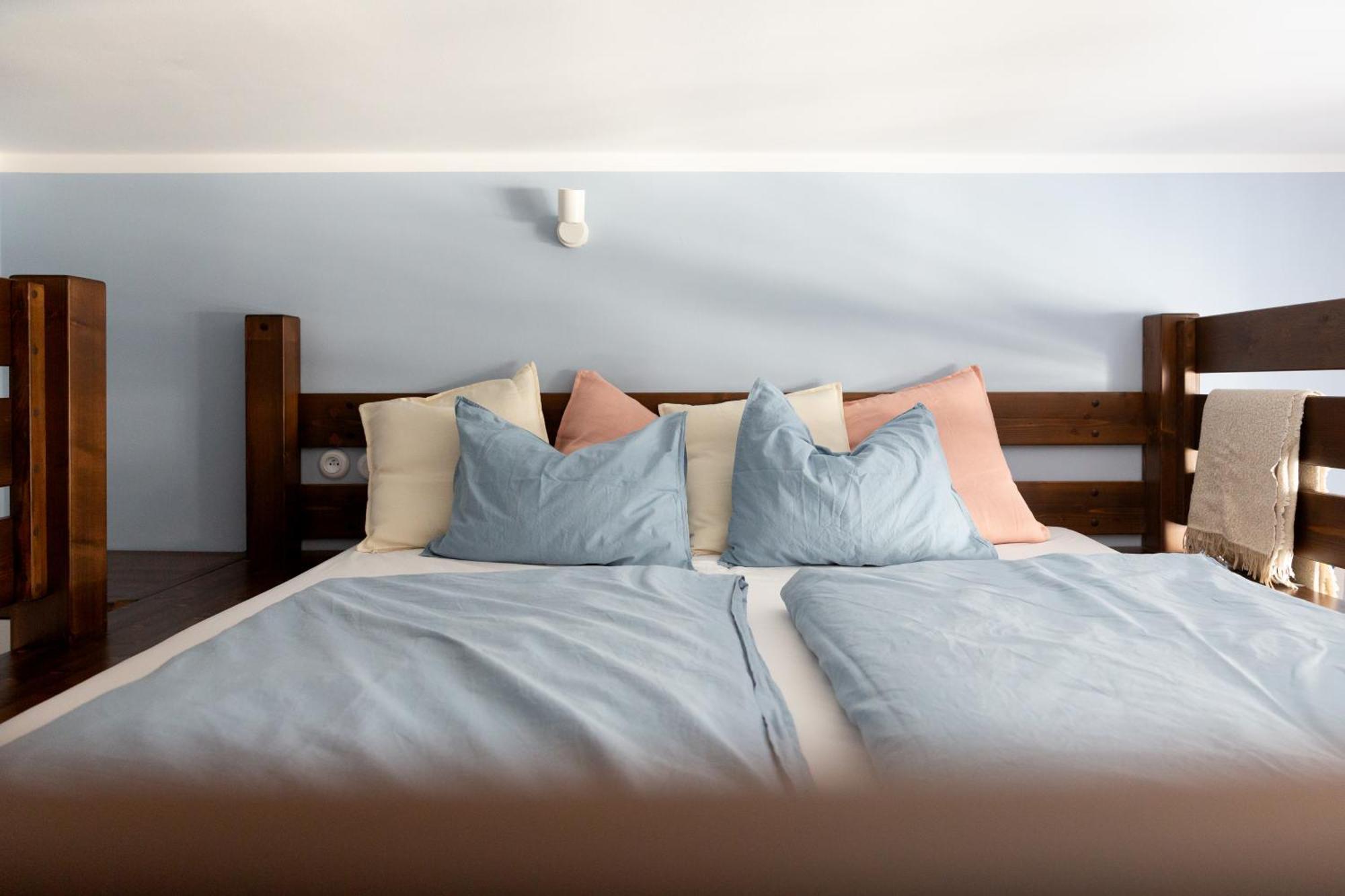 Evergreen - Old Town Spacious Stylish Apartment With Ac And One And A Half Bath, Baby & Kid- Friendly Bratislava Eksteriør bilde