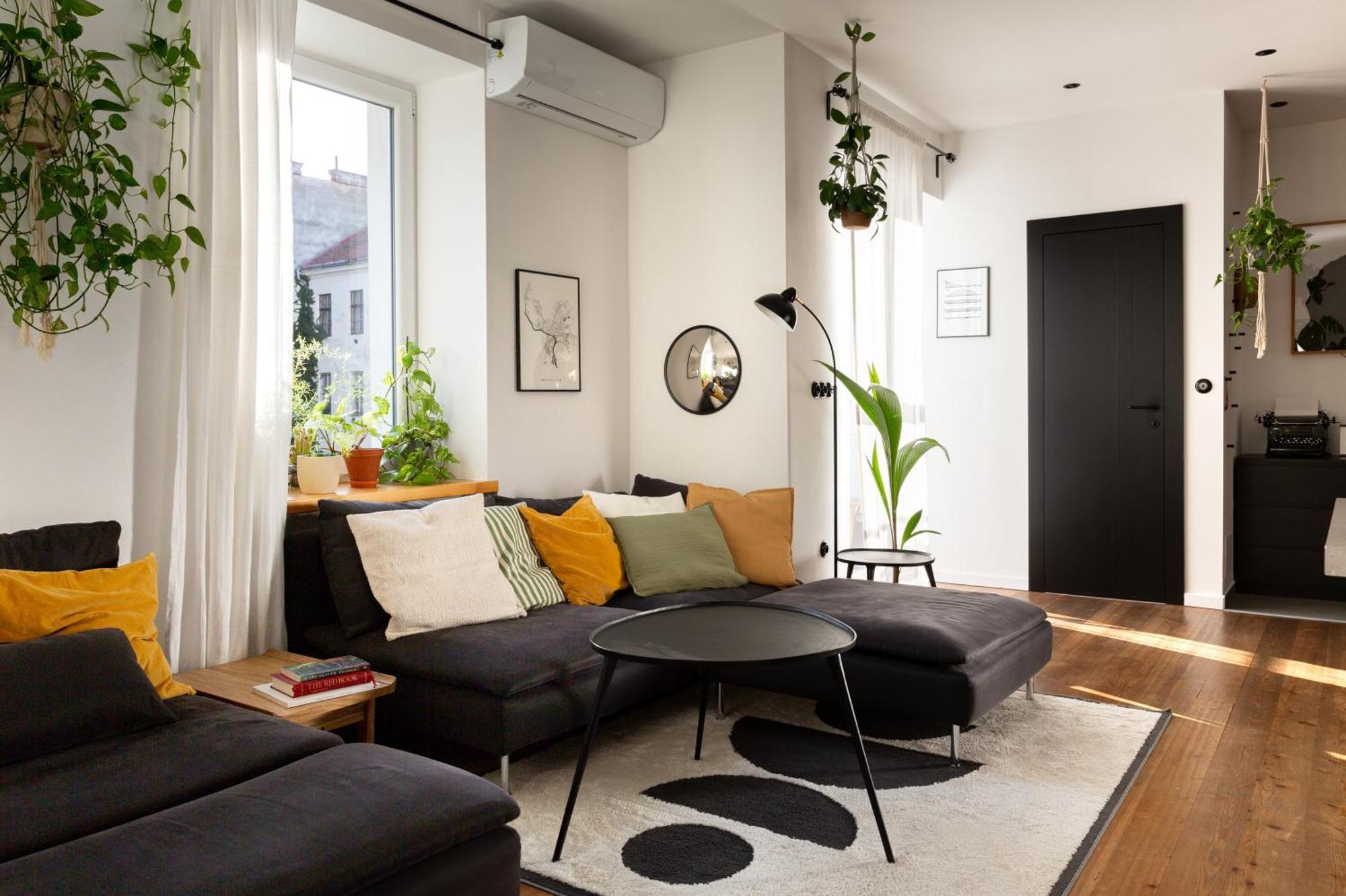 Evergreen - Old Town Spacious Stylish Apartment With Ac And One And A Half Bath, Baby & Kid- Friendly Bratislava Eksteriør bilde
