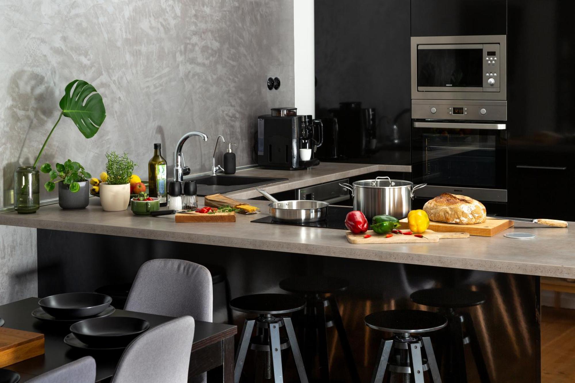 Evergreen - Old Town Spacious Stylish Apartment With Ac And One And A Half Bath, Baby & Kid- Friendly Bratislava Eksteriør bilde